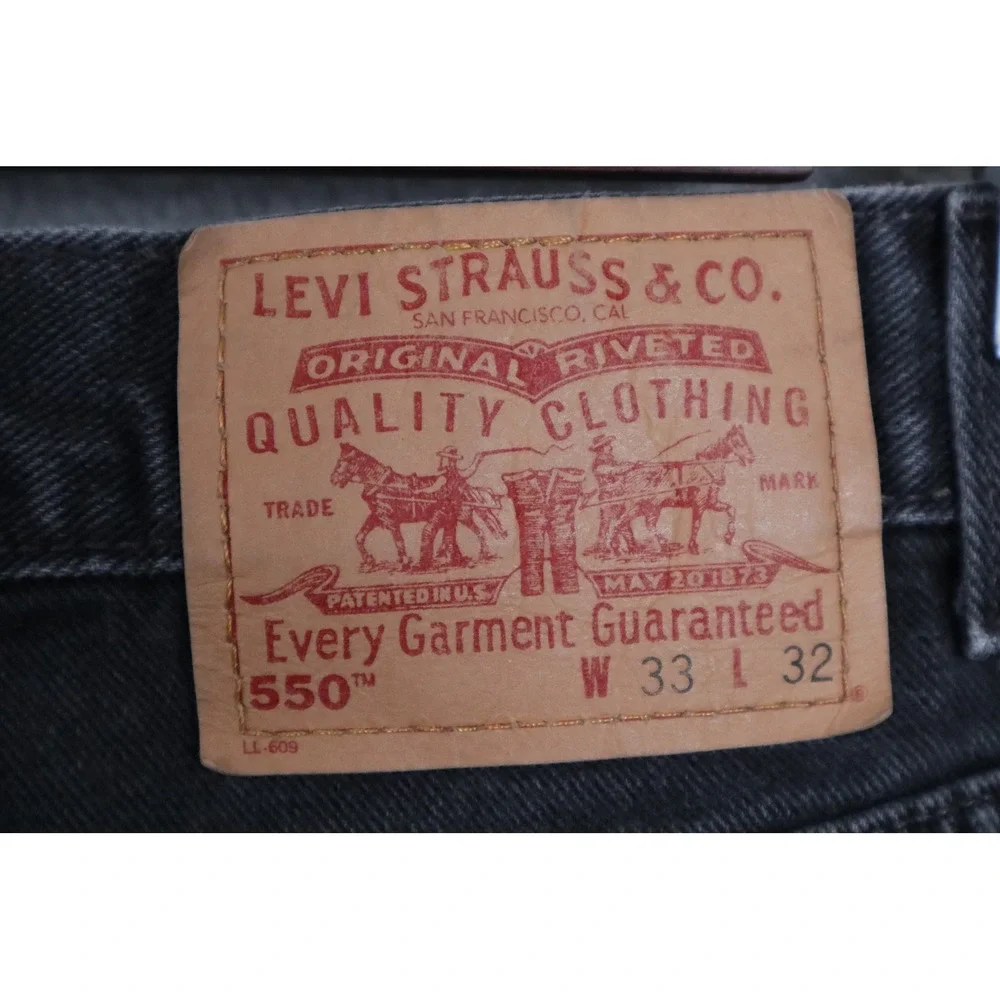 Levis 550 Relaxed Fit Jeans Mens 33x32 Faded Black Vintage Tapered 0550-0260